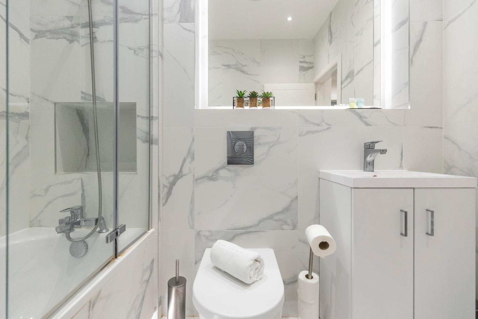 Spacious Luxury Apartment King Bed - Central Location London Exterior foto